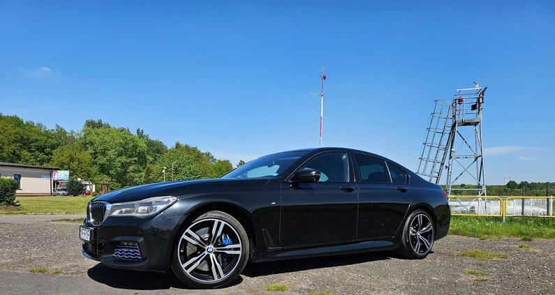 BMW Seria 7 cena 184900 przebieg: 214100, rok produkcji 2017 z Katowice małe 529